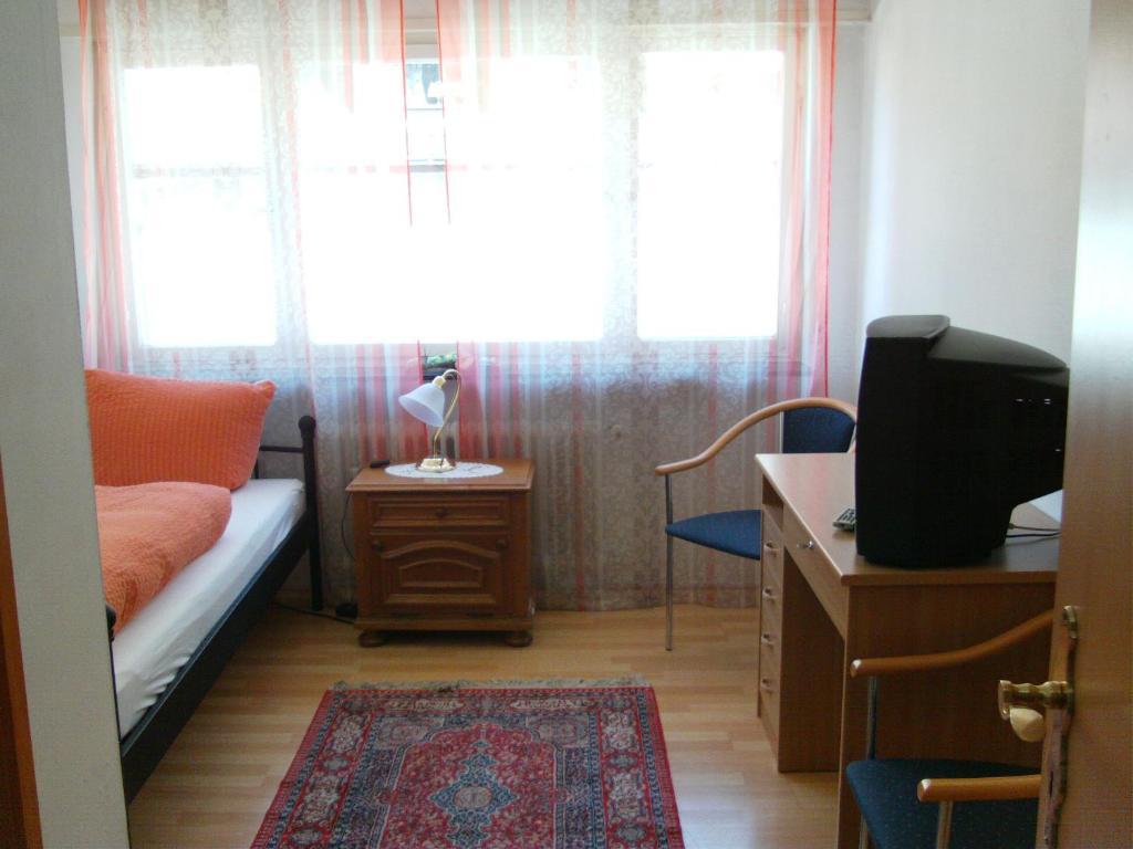 Hotel Martinsklause Meckesheim Habitación foto