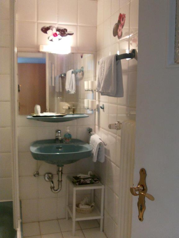 Hotel Martinsklause Meckesheim Habitación foto